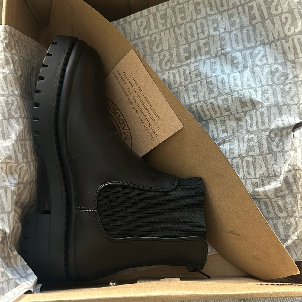Steve Madden Jhanna Boots